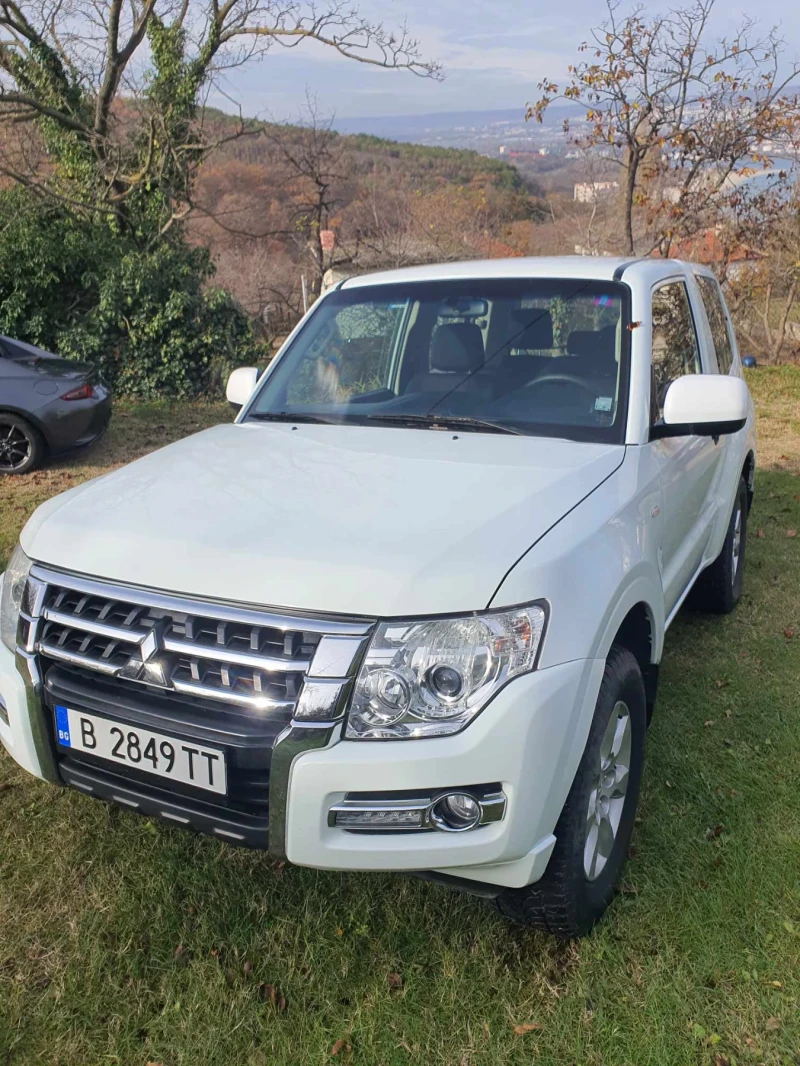 Mitsubishi Pajero 4, снимка 2 - Автомобили и джипове - 48057118