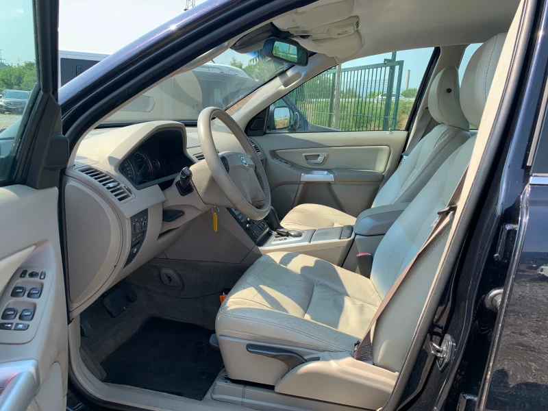 Volvo Xc90 2.5-4x4-5-Speed-AUTOMAT-7-Places-NetherLands, снимка 9 - Автомобили и джипове - 50944113