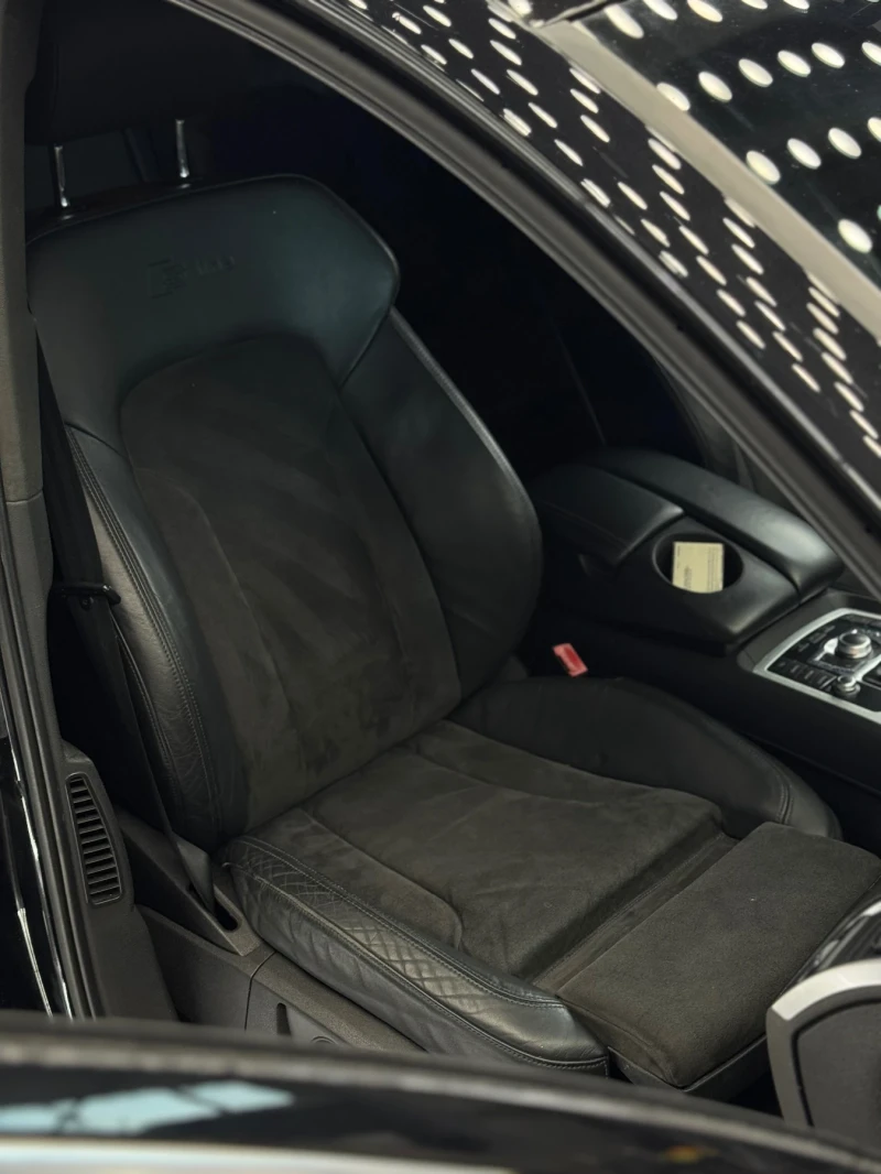 Audi Q7 3.0 TDI 3xS-LINE  Top ! , снимка 12 - Автомобили и джипове - 53156940