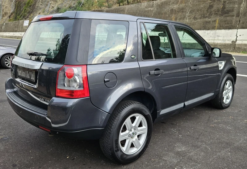 Land Rover Freelander 2 , снимка 10 - Автомобили и джипове - 52274426