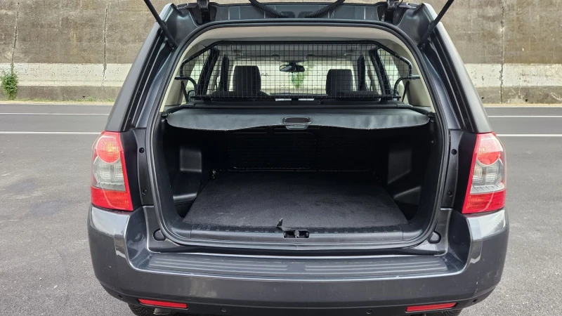 Land Rover Freelander 2 , снимка 11 - Автомобили и джипове - 52274426