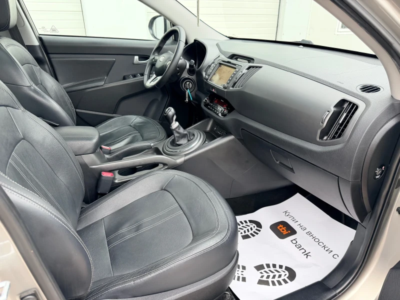 Kia Sportage 1.7crdi * Navi* Panorama* Koja* Kamera* UNIKAT* , снимка 16 - Автомобили и джипове - 52695349