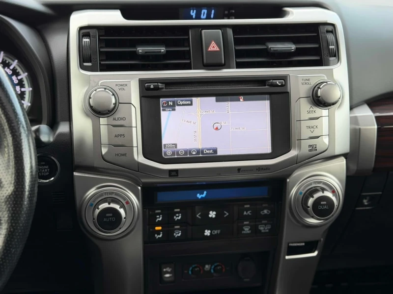 Toyota 4runner 2014 SR5 * CARFAX * БЕЗ ПЪРВОНАЧАЛНА ВНОСКА, снимка 14 - Автомобили и джипове - 52941702