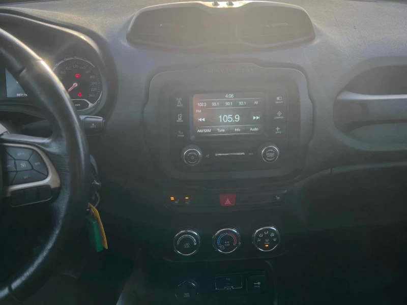 Jeep Renegade * North * CARFAX * БЕЗ ПЪРВОНАЧАЛНА ВНОСКА, снимка 9 - Автомобили и джипове - 53182608