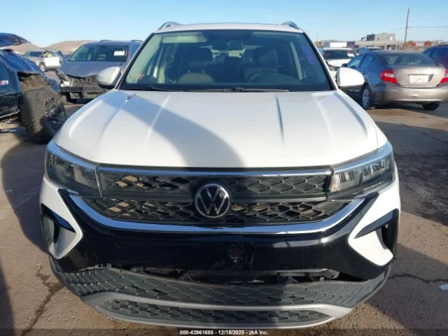 VW Taos 1.5T SE, снимка 6 - Автомобили и джипове - 53660402