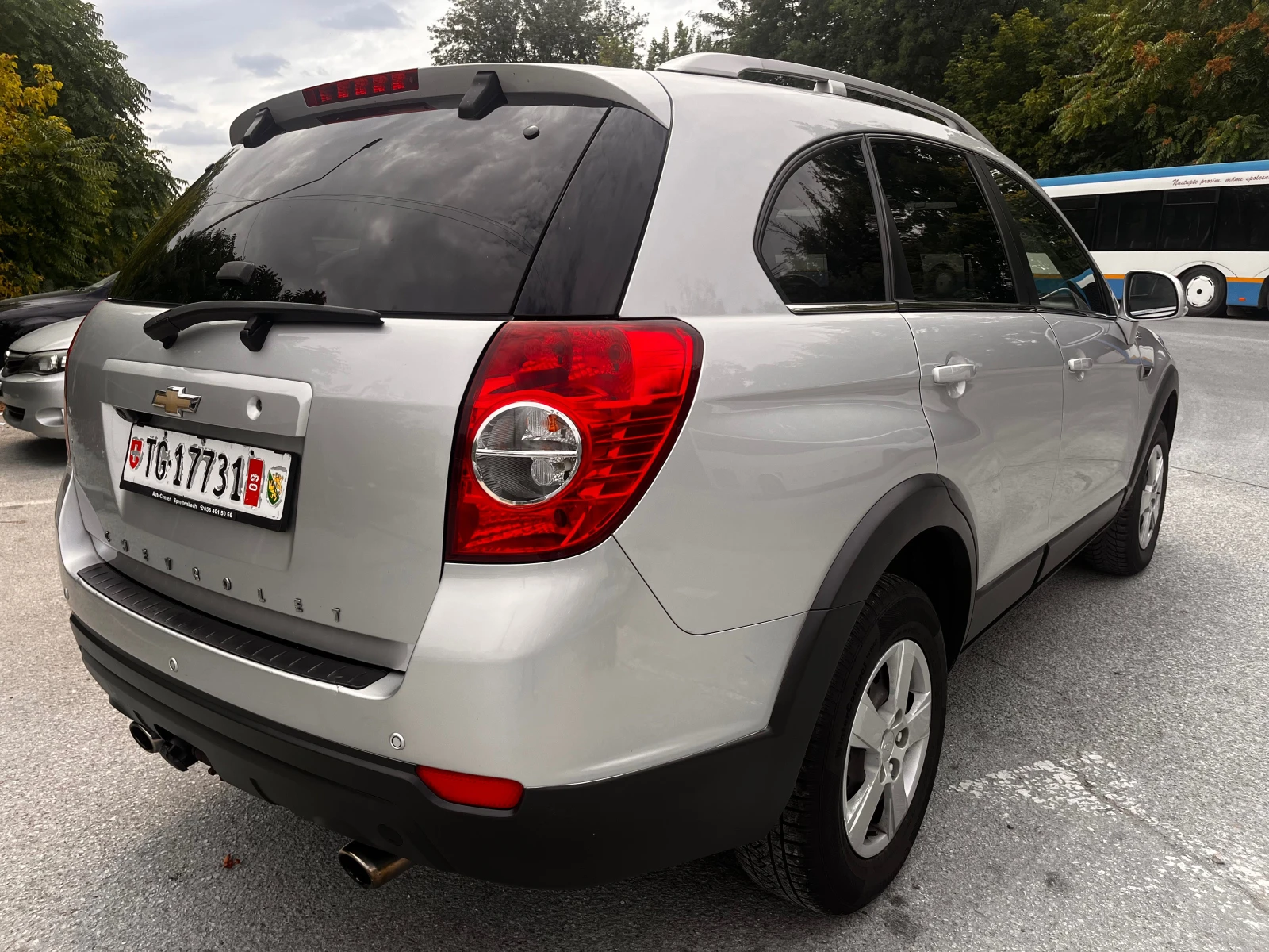 Chevrolet Captiva 2.4 LUKS 4x4 - изображение 5