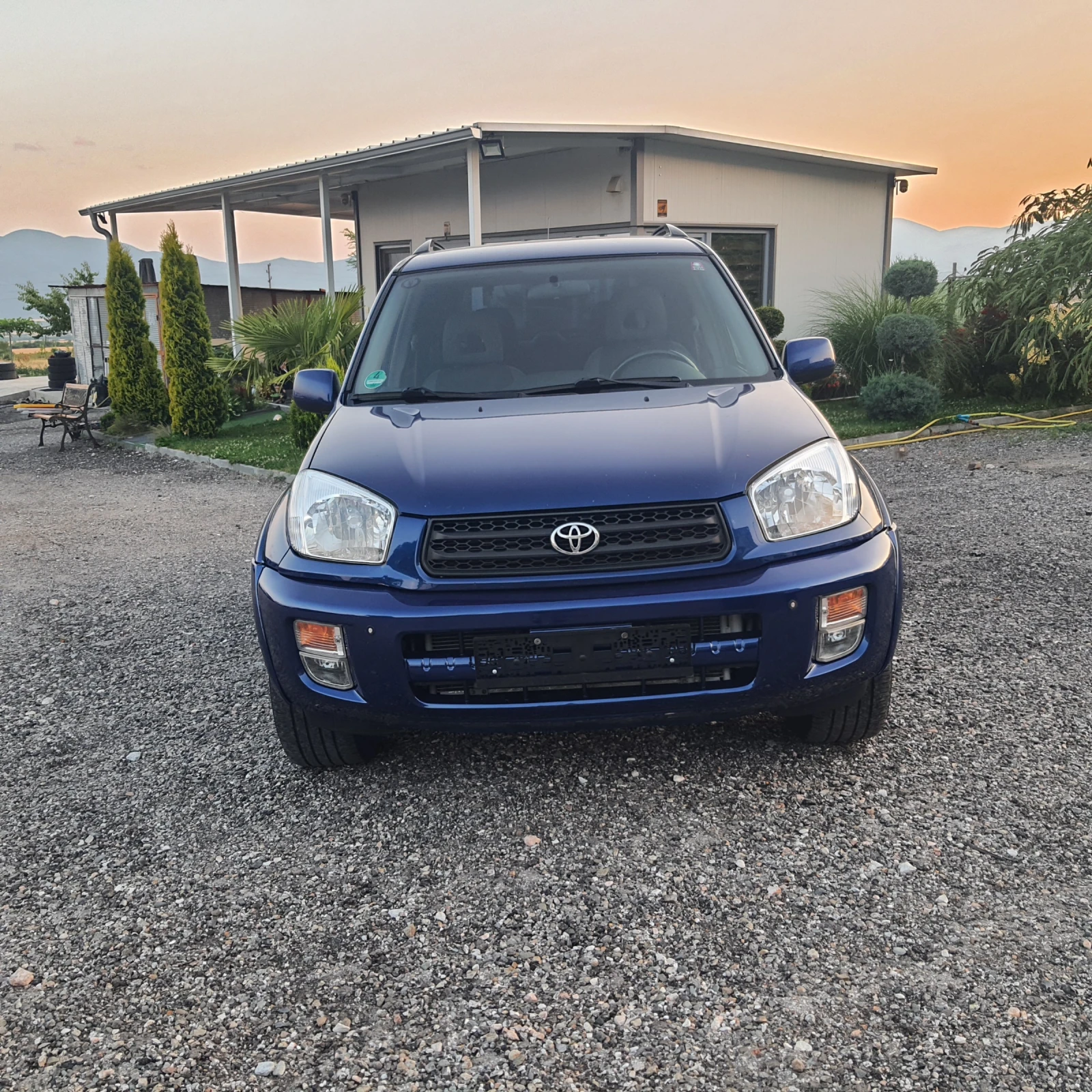 Toyota Rav4 2.0VVTi - изображение 2