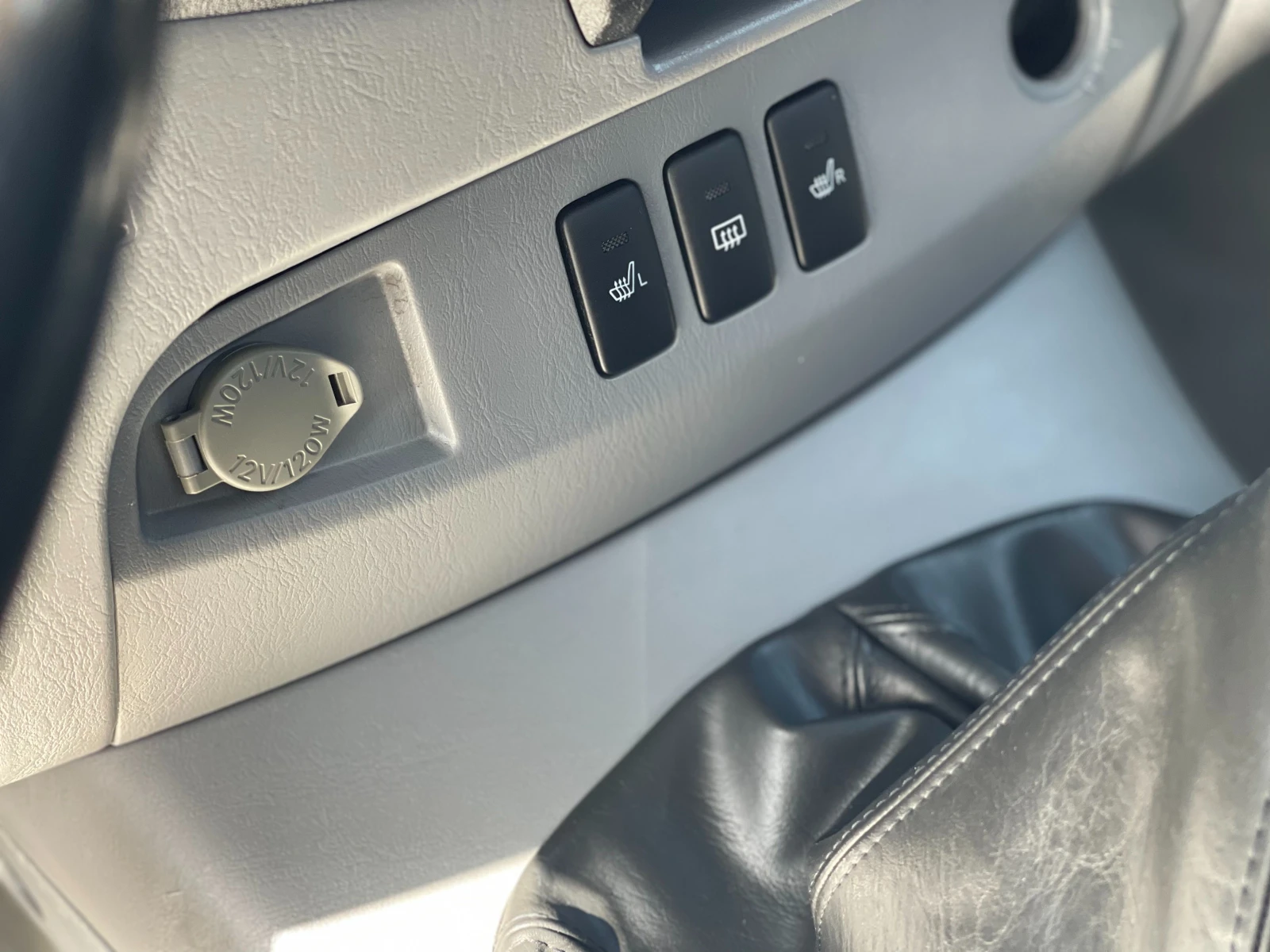 Toyota Hilux 2.5D-4D 4x4 | Mobile.bg — изображение 13