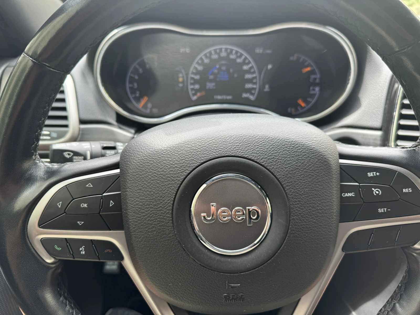 Jeep Grand cherokee 3.6 Pentastar Limited - изображение 5