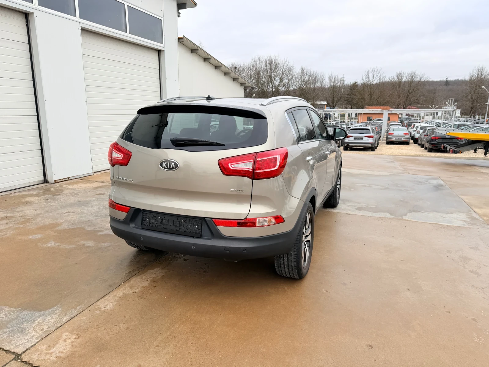 Kia Sportage 1.7crdi * Navi* Panorama* Koja* Kamera* UNIKAT*  | Mobile.bg   14