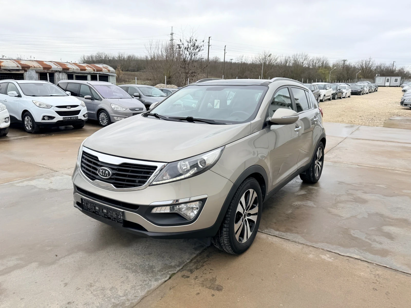 Kia Sportage 1.7crdi * Navi* Panorama* Koja* Kamera* UNIKAT*  | Mobile.bg   2