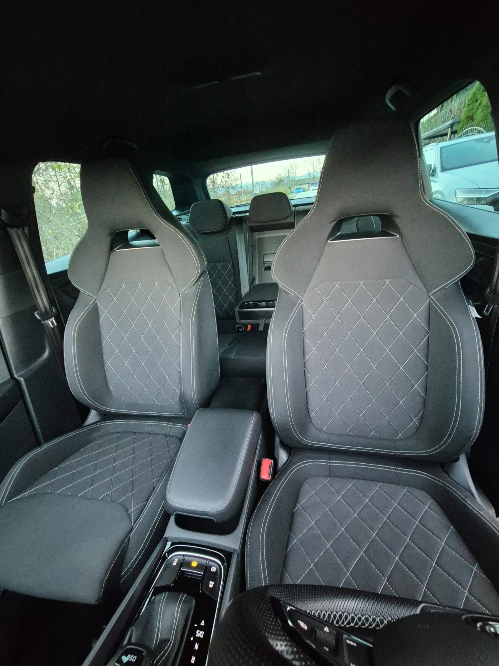 Skoda Karoq SportLine/20� | Mobile.bg � ����������� 12