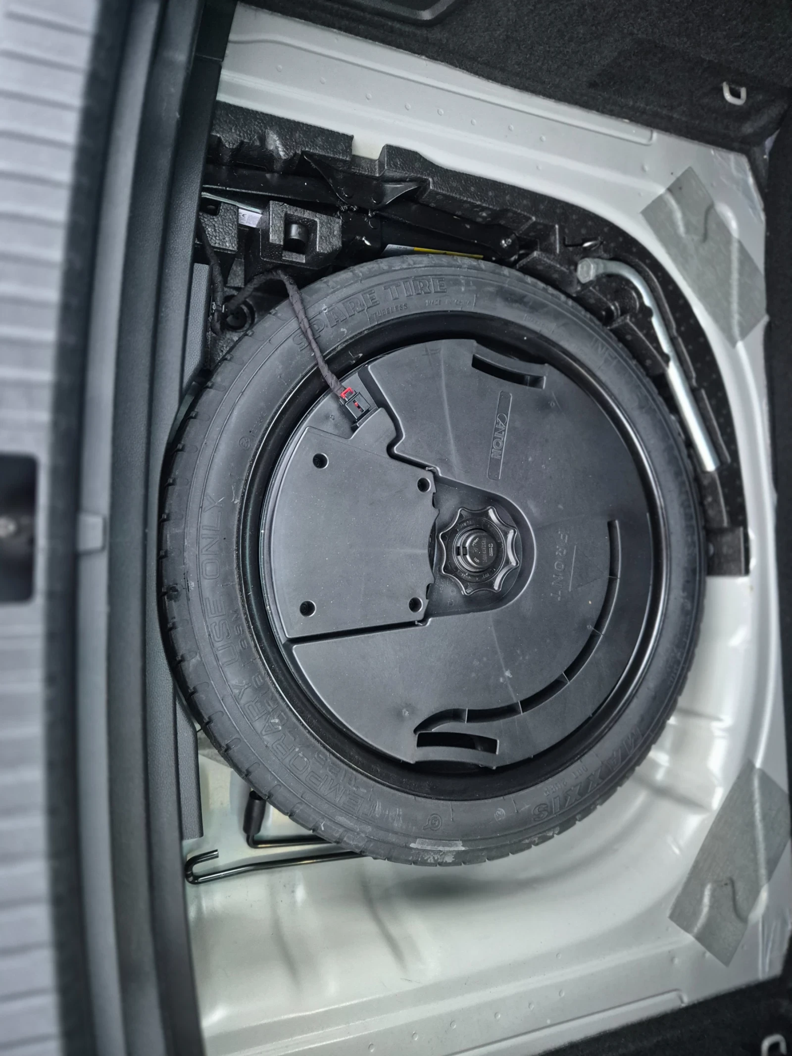 Skoda Karoq SportLine/20� | Mobile.bg � ����������� 8