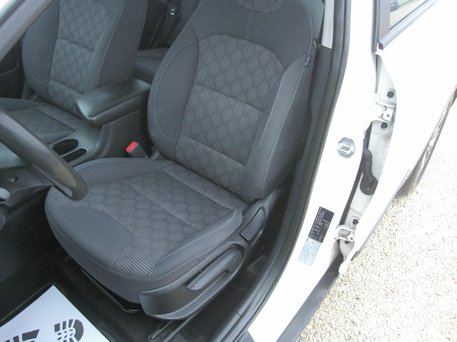 Kia Niro ������ 1, 6 | Mobile.bg � ����������� 9