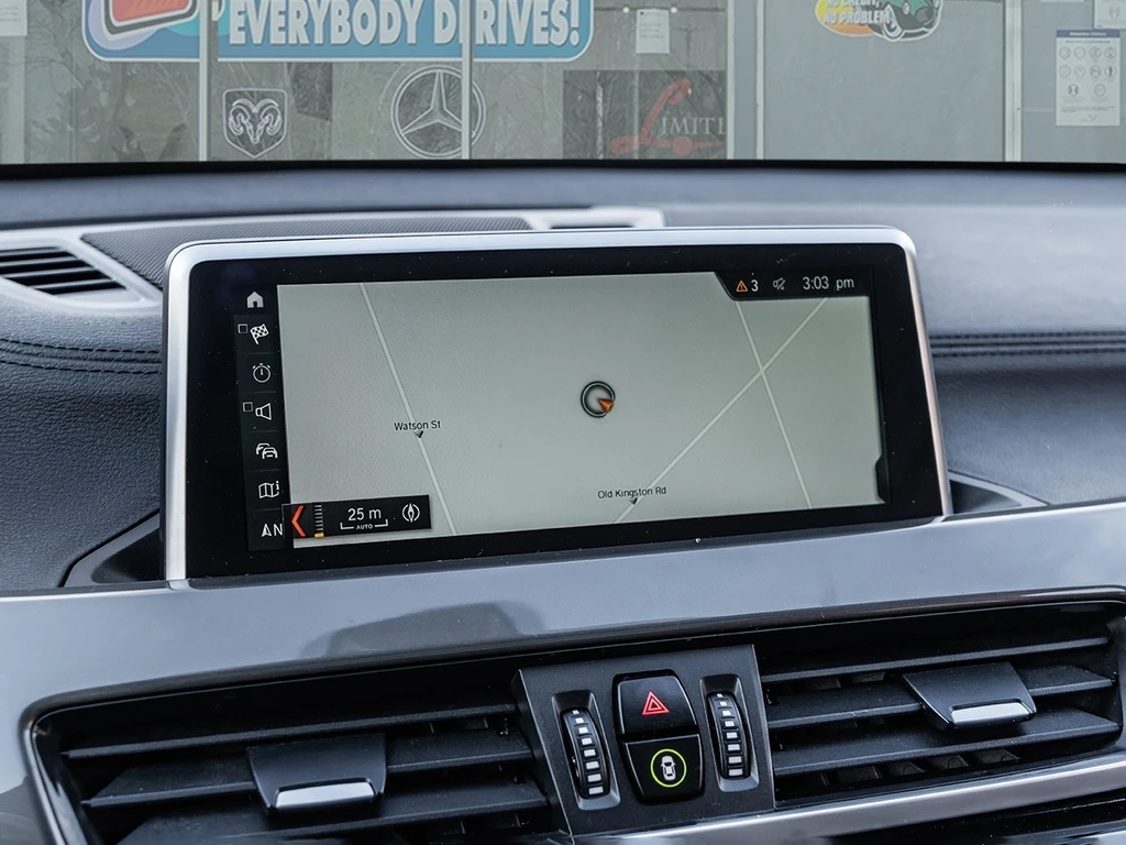 BMW X1 * XDrive28i Sports Activity Vehicle * CARFAX * ��� | Mobile.bg � ����������� 13