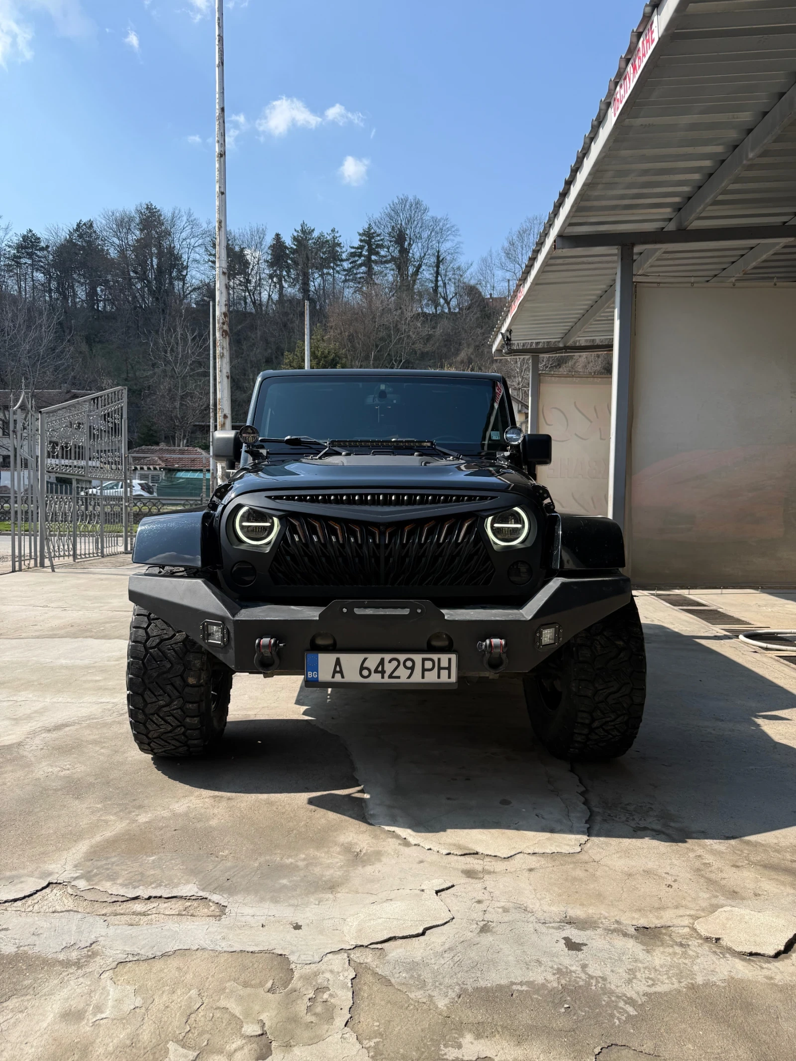 Jeep Wrangler Sahara, снимка 2 - Автомобили и джипове - 54059197