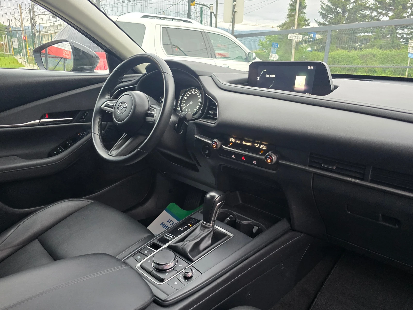 Mazda CX-30 Premium 2.5i/AWD/Авт./Лизинг, снимка 15 - Автомобили и джипове - 54481034