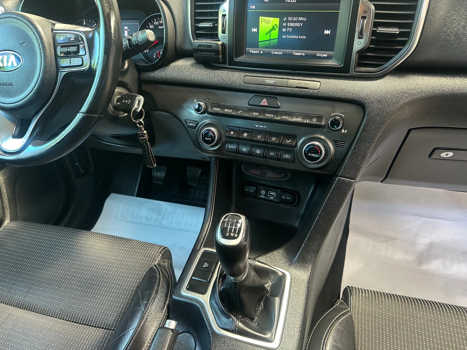 Kia Sportage 1, 7 116кс 2WD Evro6B GT line , снимка 14 - Автомобили и джипове - 54680528