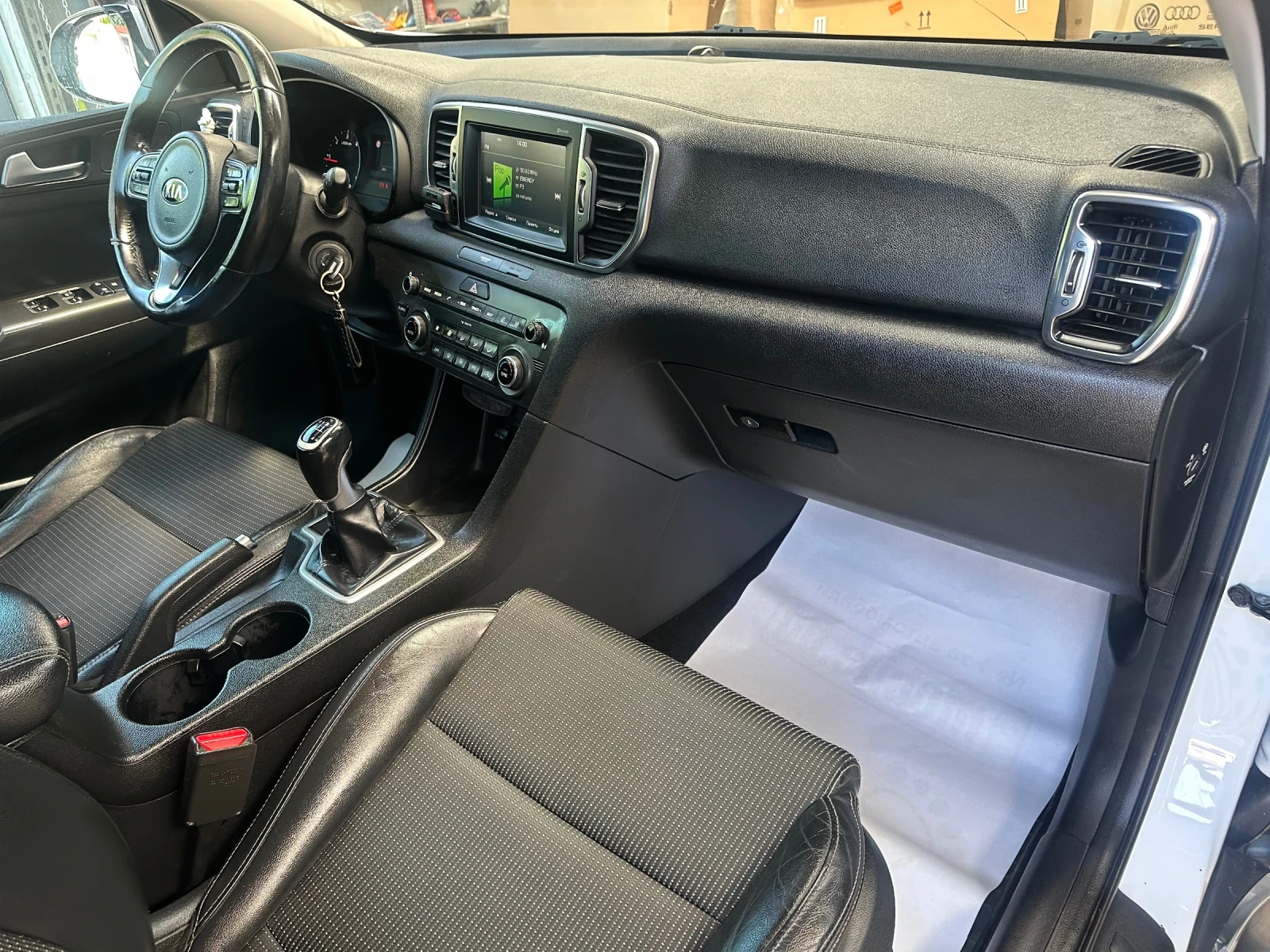 Kia Sportage 1, 7 116кс 2WD Evro6B GT line , снимка 11 - Автомобили и джипове - 54680528