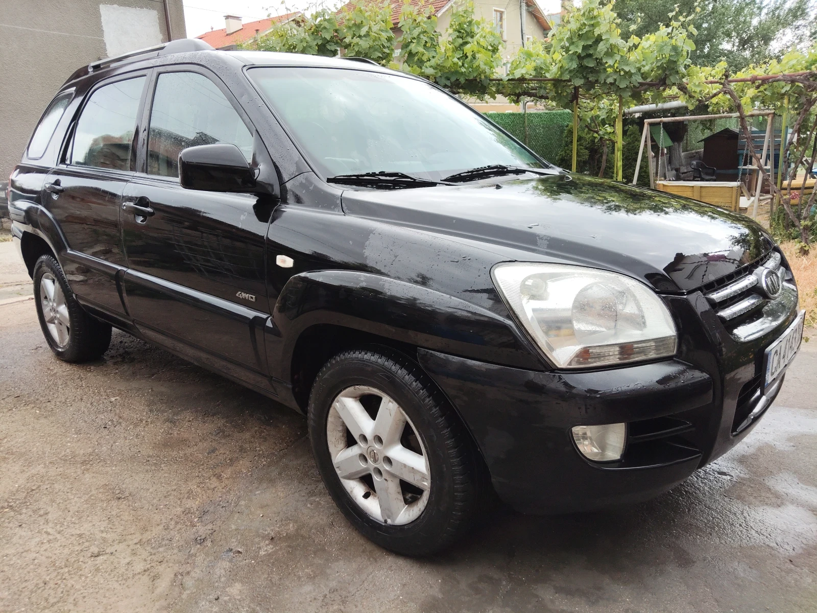 Kia Sportage, снимка 2 - Автомобили и джипове - 54730516