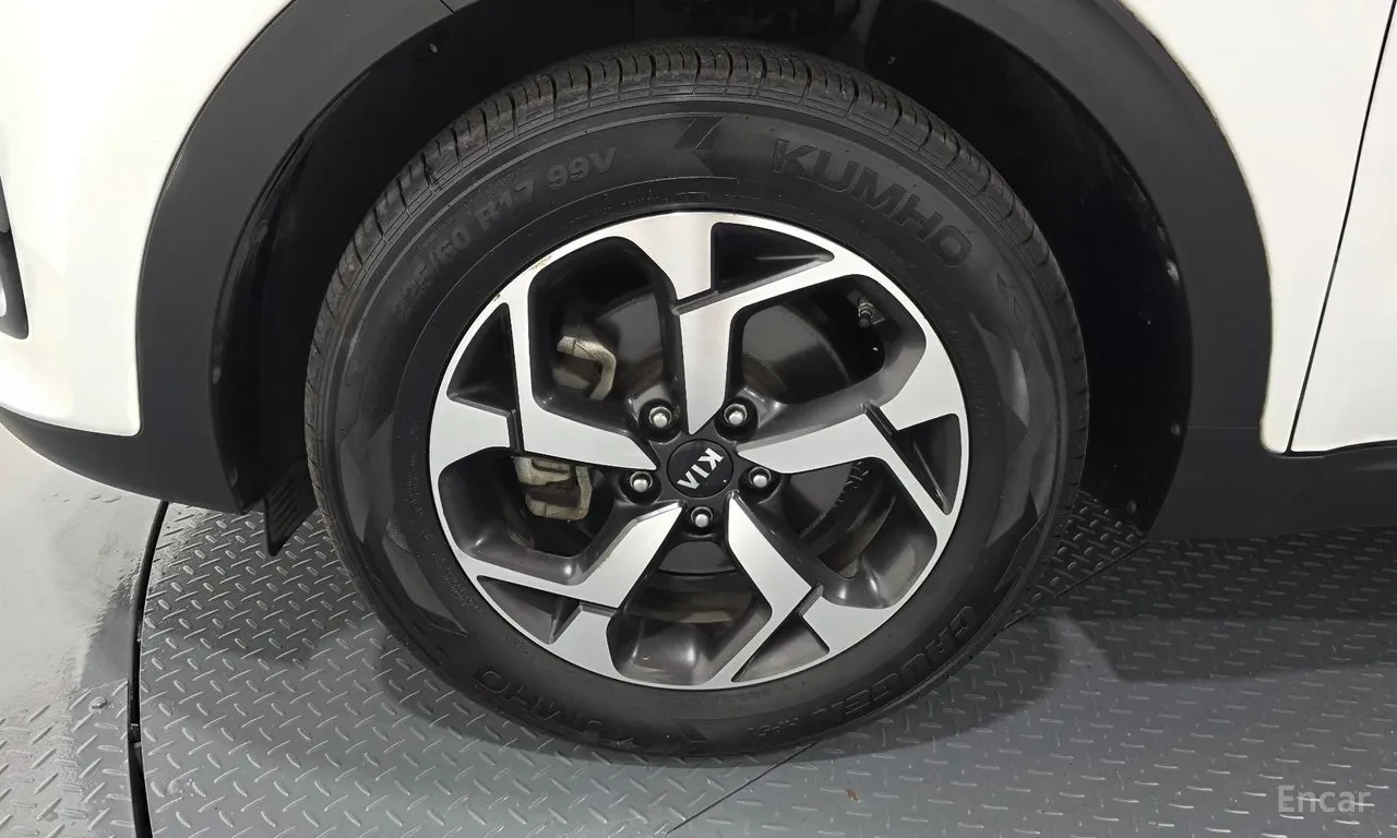 Kia Sportage The Bold 2.0 Diesel, снимка 5 - Автомобили и джипове - 54884163