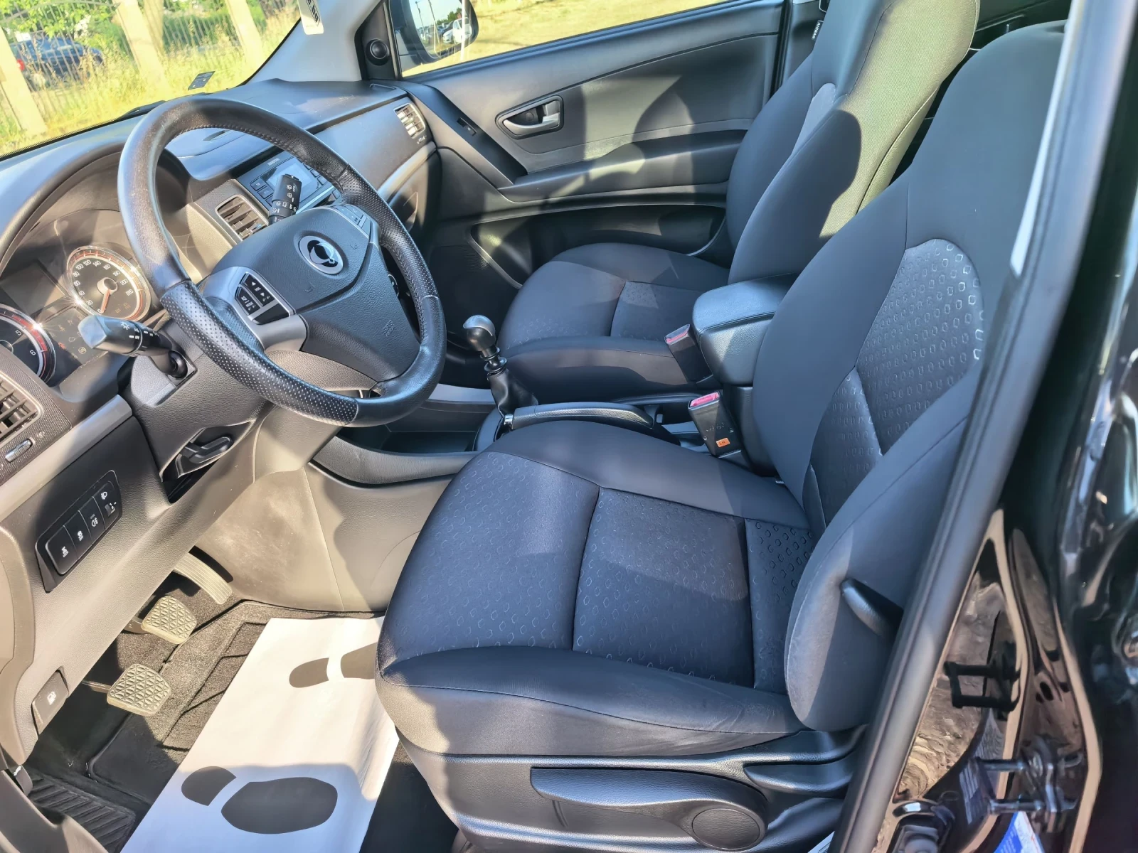 SsangYong Korando 2, 0tdi, снимка 9 - Автомобили и джипове - 54896642