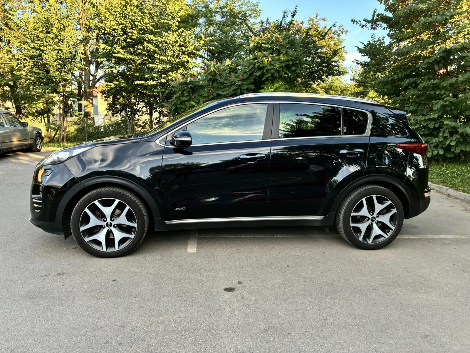 Kia Sportage 2.0 CRDi GT Line 4WD (185 к.с.), снимка 7 - Автомобили и джипове - 55097518