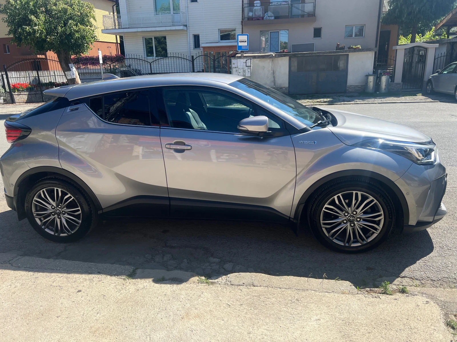 Toyota C-HR, снимка 2 - Автомобили и джипове - 55593679