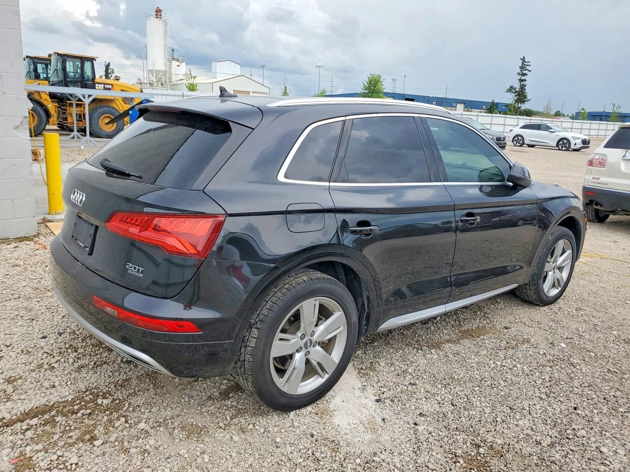 Audi Q5 2.0l Premium Plus, снимка 3 - Автомобили и джипове - 55728746