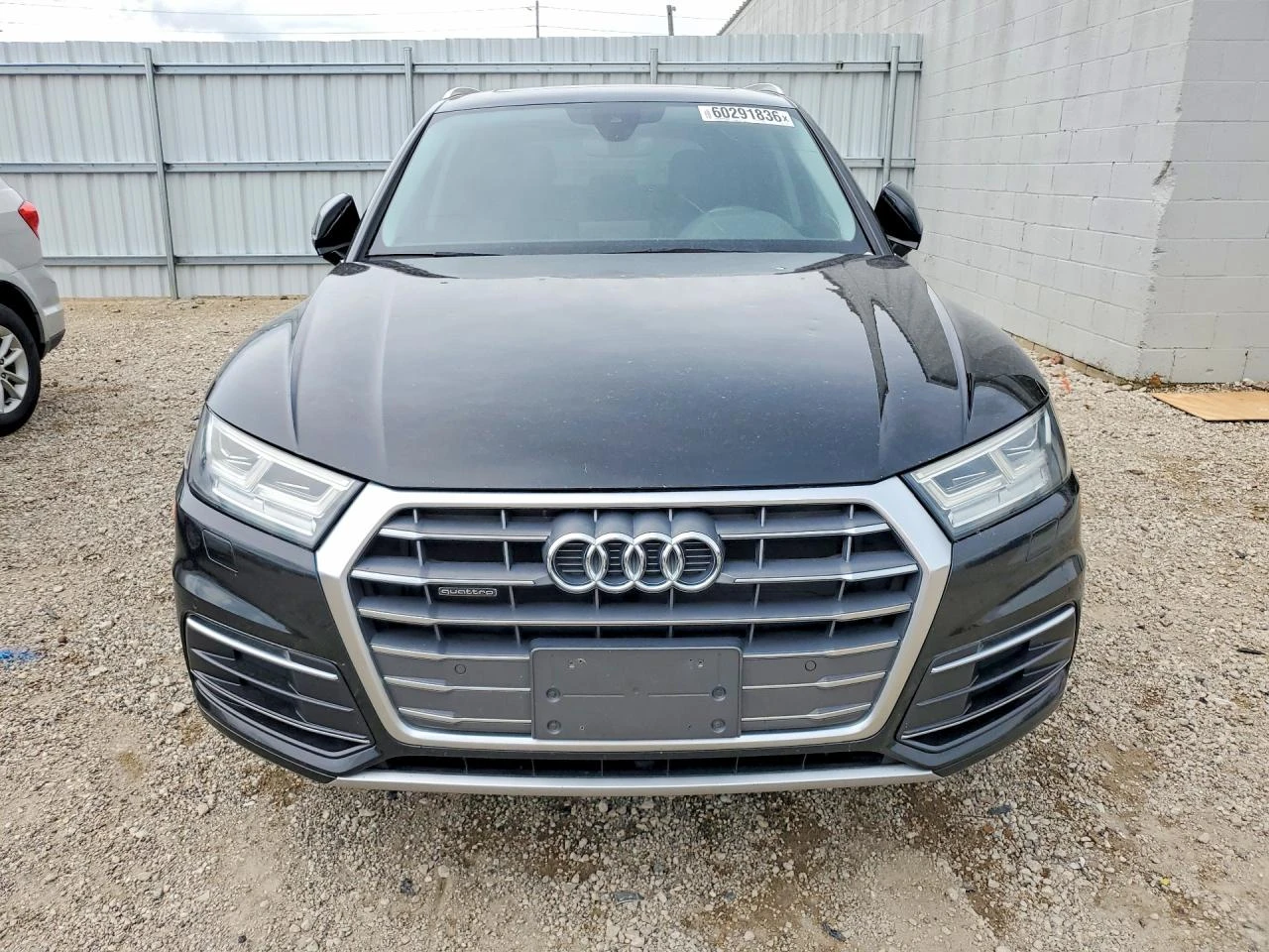 Audi Q5 2.0l Premium Plus, снимка 5 - Автомобили и джипове - 55728746