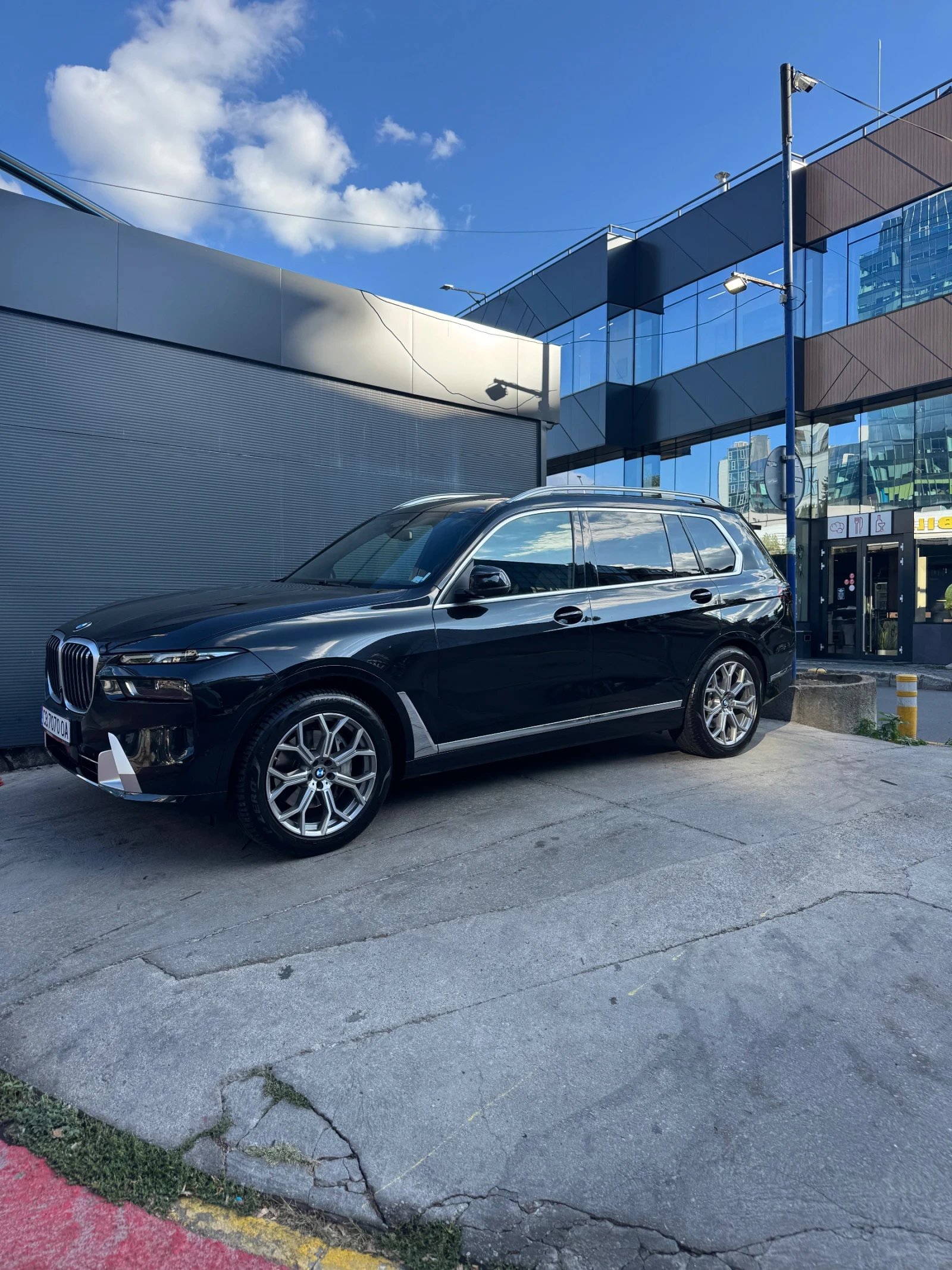 BMW X7, снимка 3 - Автомобили и джипове - 56074479