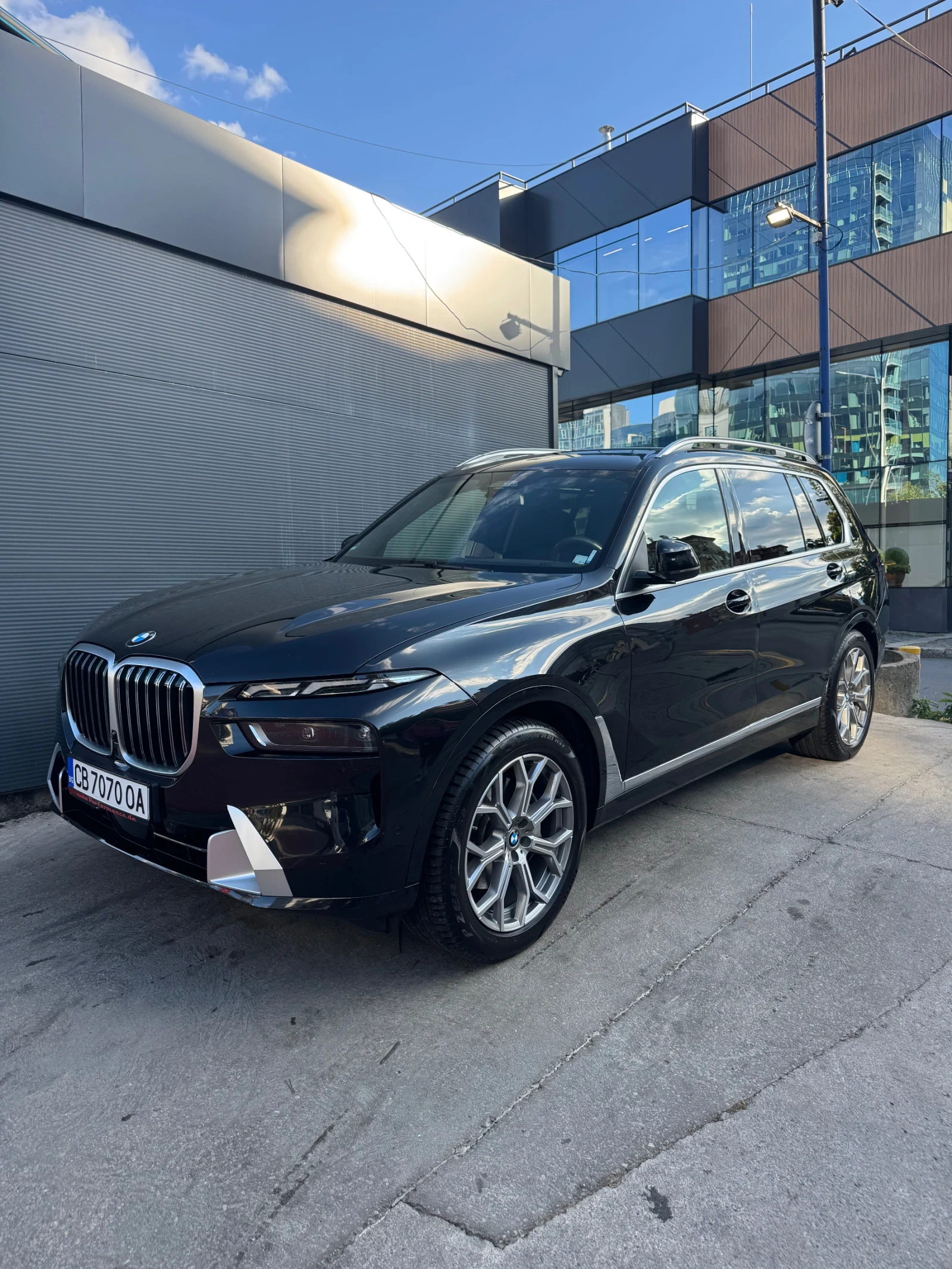 BMW X7, снимка 8 - Автомобили и джипове - 56074479