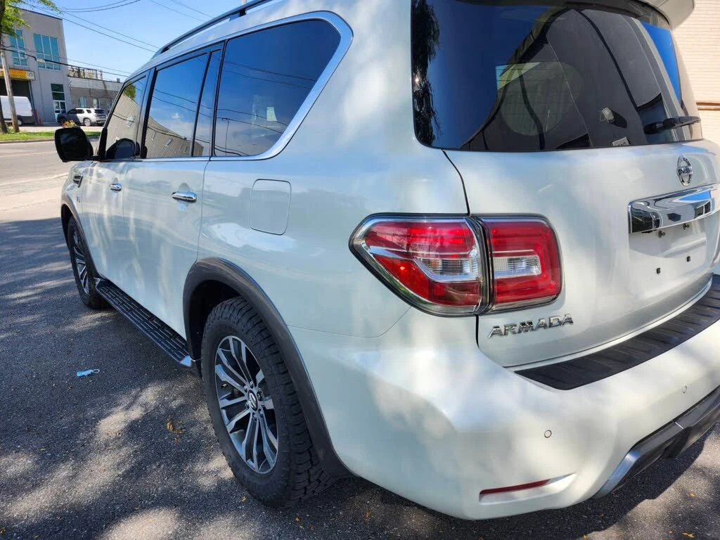 Nissan Armada SL 4WD, снимка 4 - Автомобили и джипове - 56349720