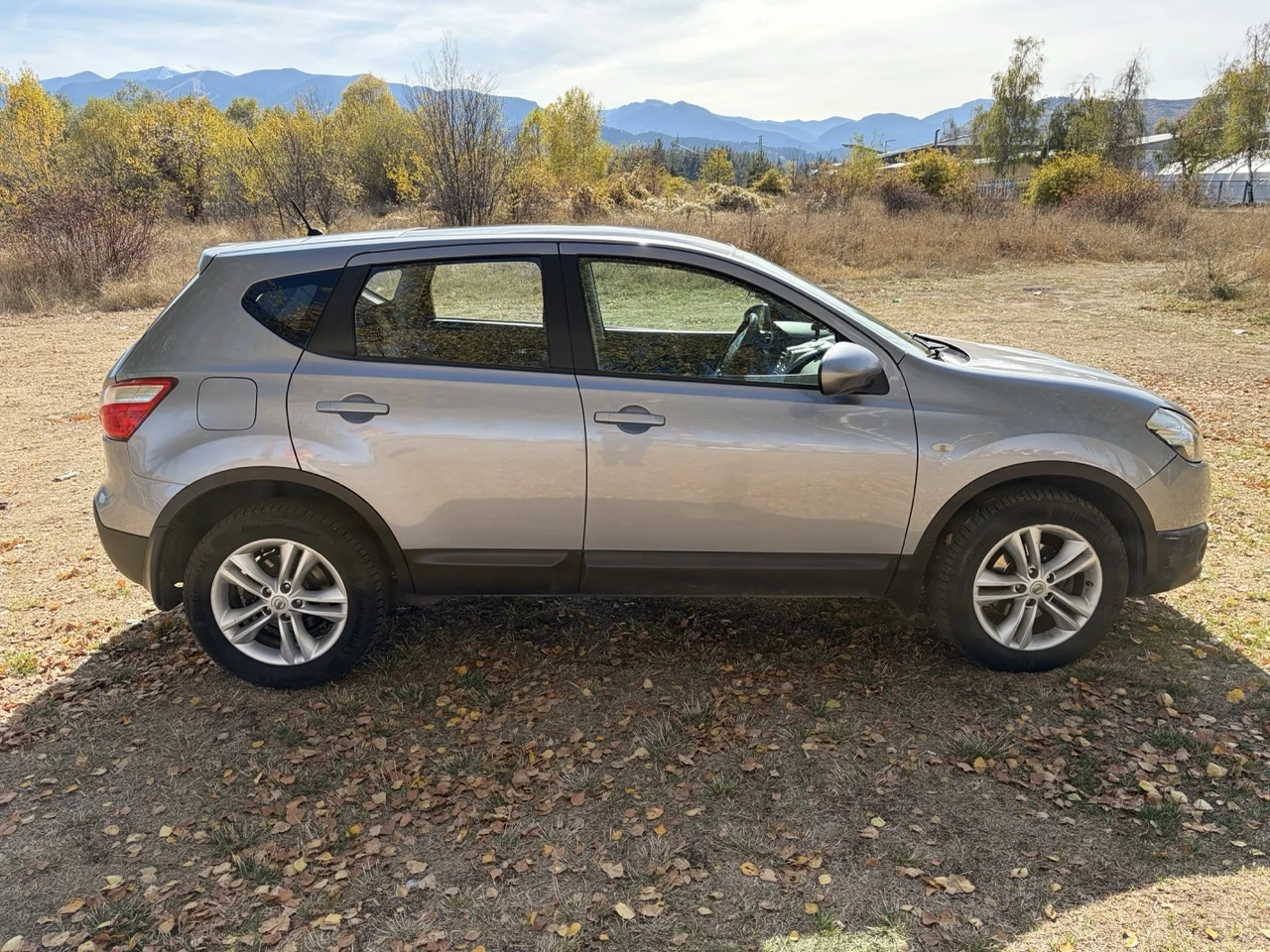 Nissan Qashqai 2010, снимка 4 - Автомобили и джипове - 56653325
