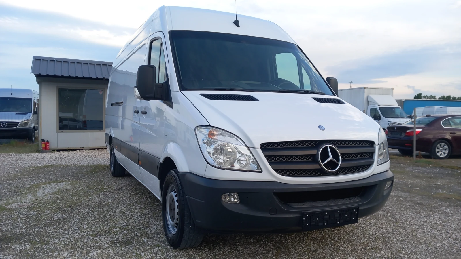 Mercedes-Benz Sprinter 316 CDI-MAXI/КЛИМАТРОНИК/ОРИГИНАЛНА БОЯ!!!EURO5 - изображение 2