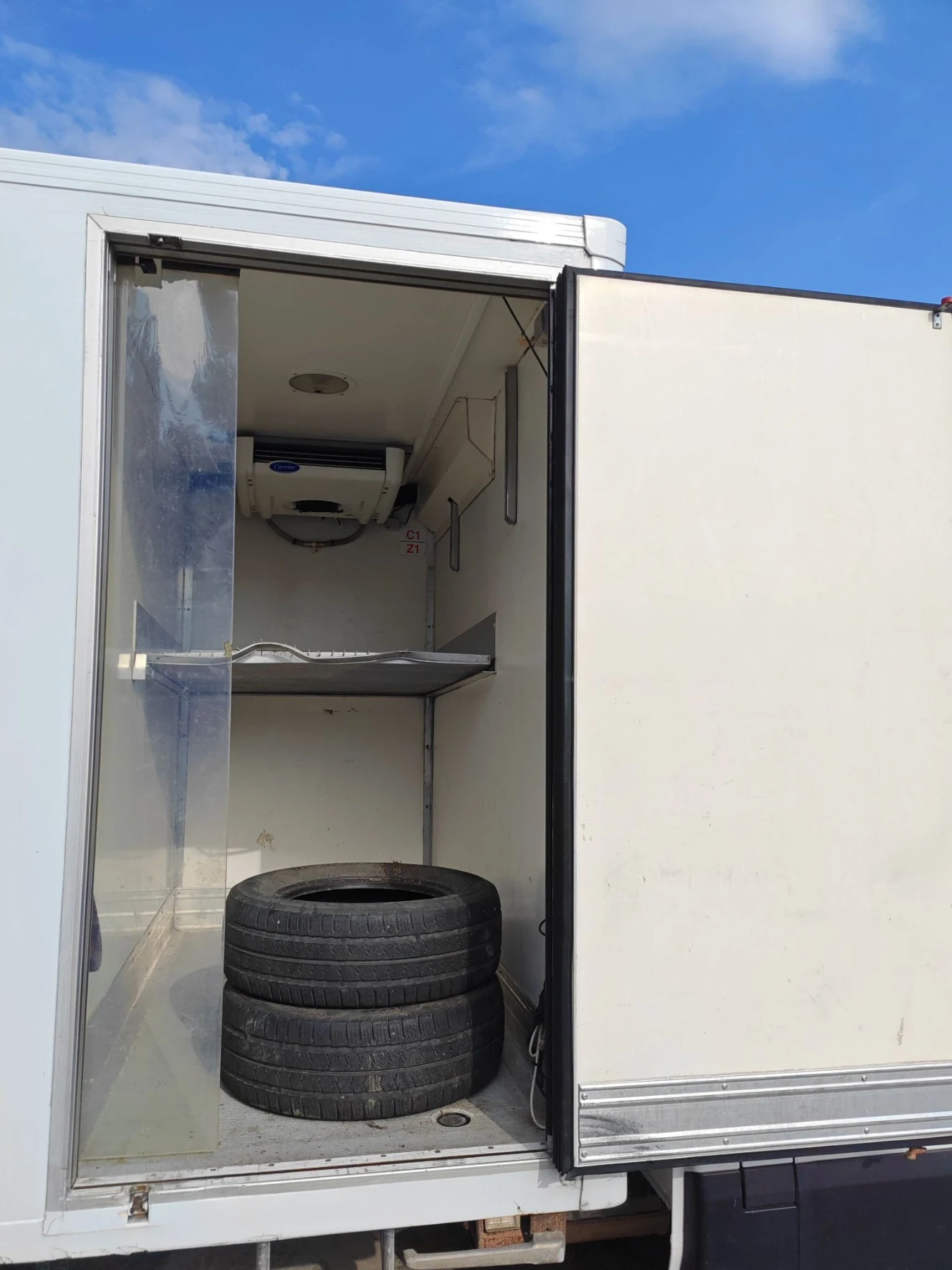 Iveco 35c17 Хладилен - 15 градуса до + 15 градуса, снимка 7 - Бусове и автобуси - 55660303