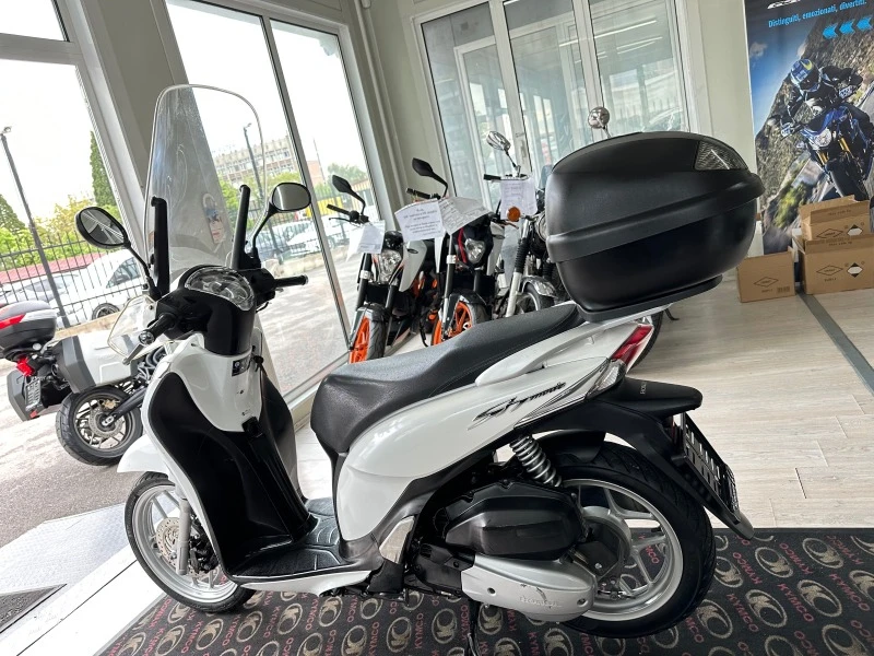 Honda Sh Mode 125i, 10.2013г., снимка 15 - Мотоциклети и мототехника - 40745518