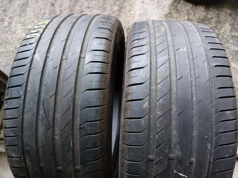 Гуми Летни 255/45R18, снимка 1 - Гуми и джанти - 36675484