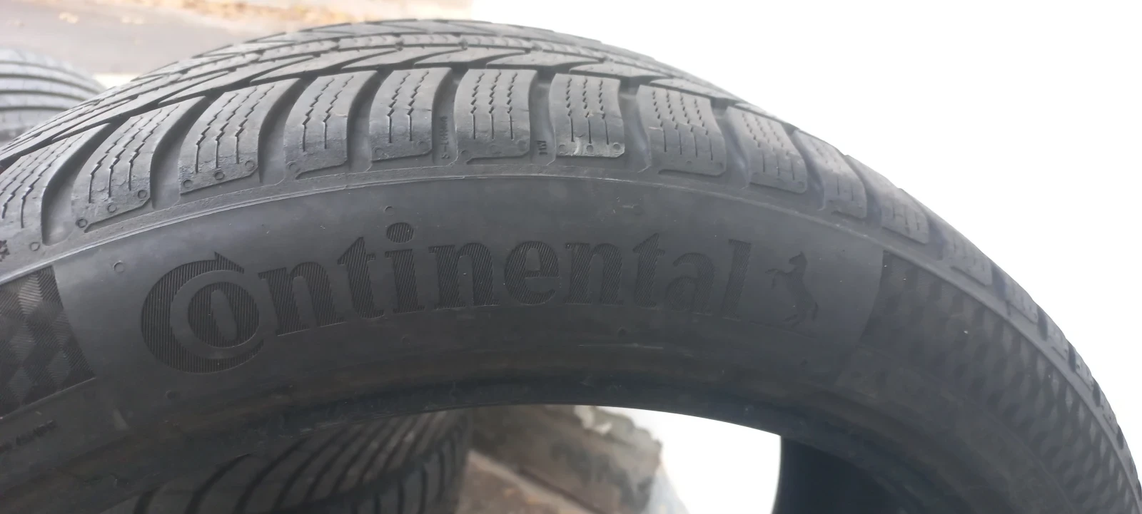  255/40R19 | Mobile.bg   11