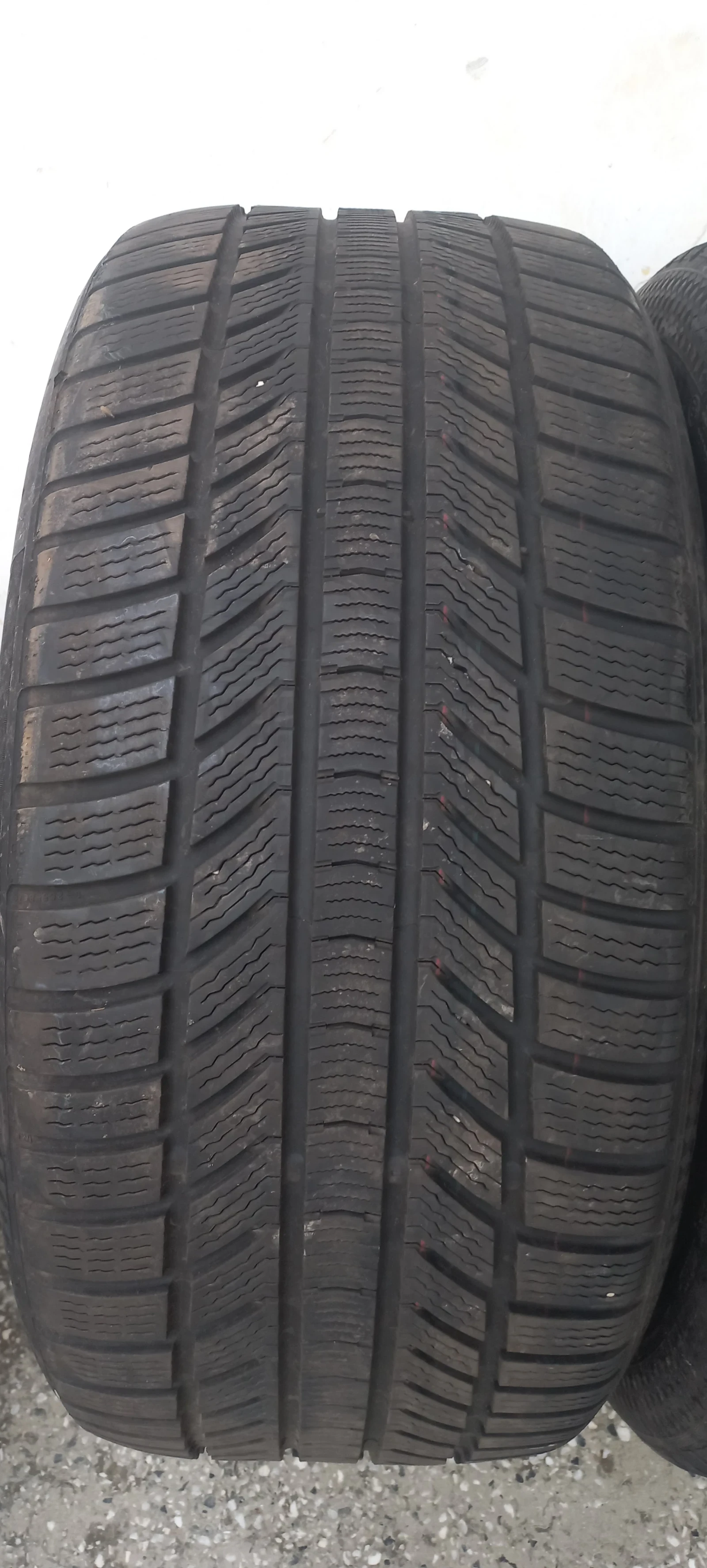  255/40R19 | Mobile.bg   3