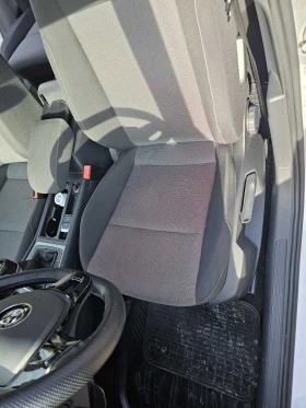 VW Golf 1.6 TDI , снимка 11