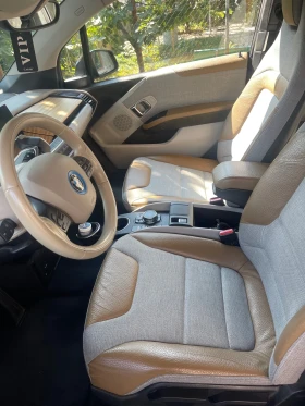 BMW i3 60ah термопомпа, подгрев, самопаркиране , снимка 9
