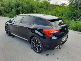 DS DS 5, снимка 2