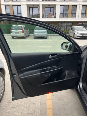 VW Passat - 1300 € / 2542.58 лв. - 38989376 12