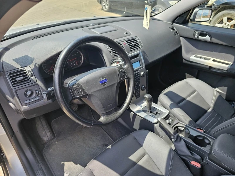 Volvo V50 2.4, снимка 6 - Автомобили и джипове - 41266277