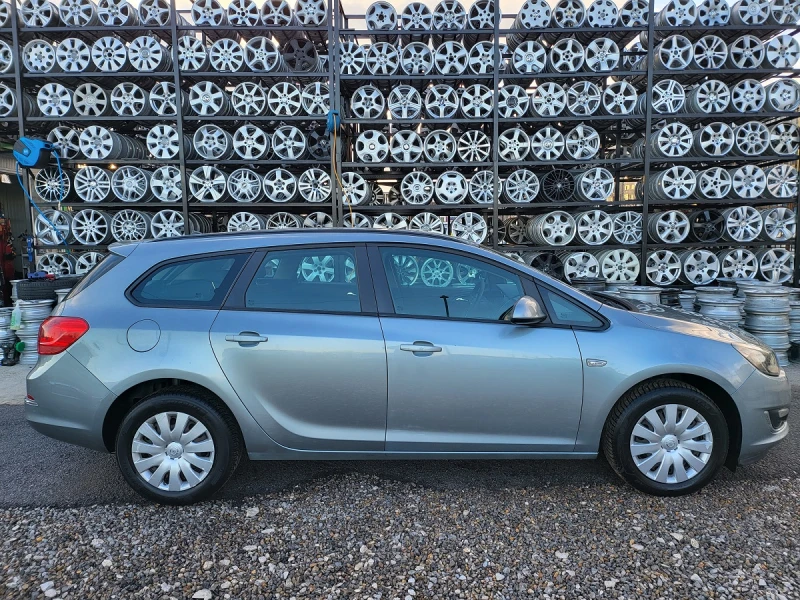 Opel Astra 1.7CDTI, снимка 12 - Автомобили и джипове - 47061131