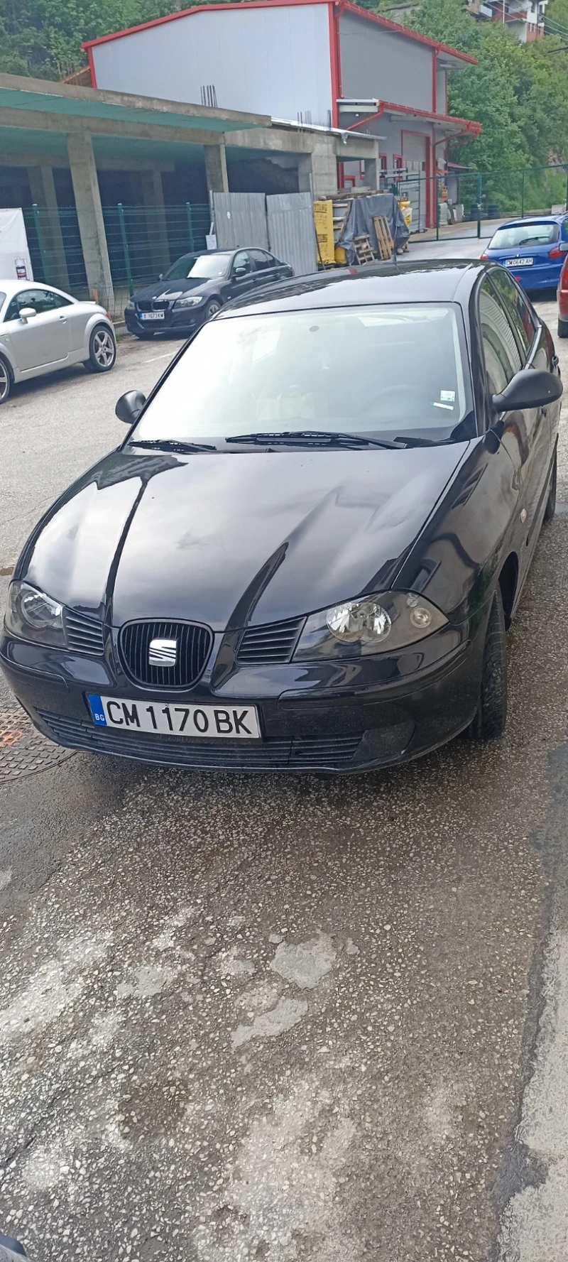 Seat Ibiza 1.4 i, снимка 1 - Автомобили и джипове - 47063935