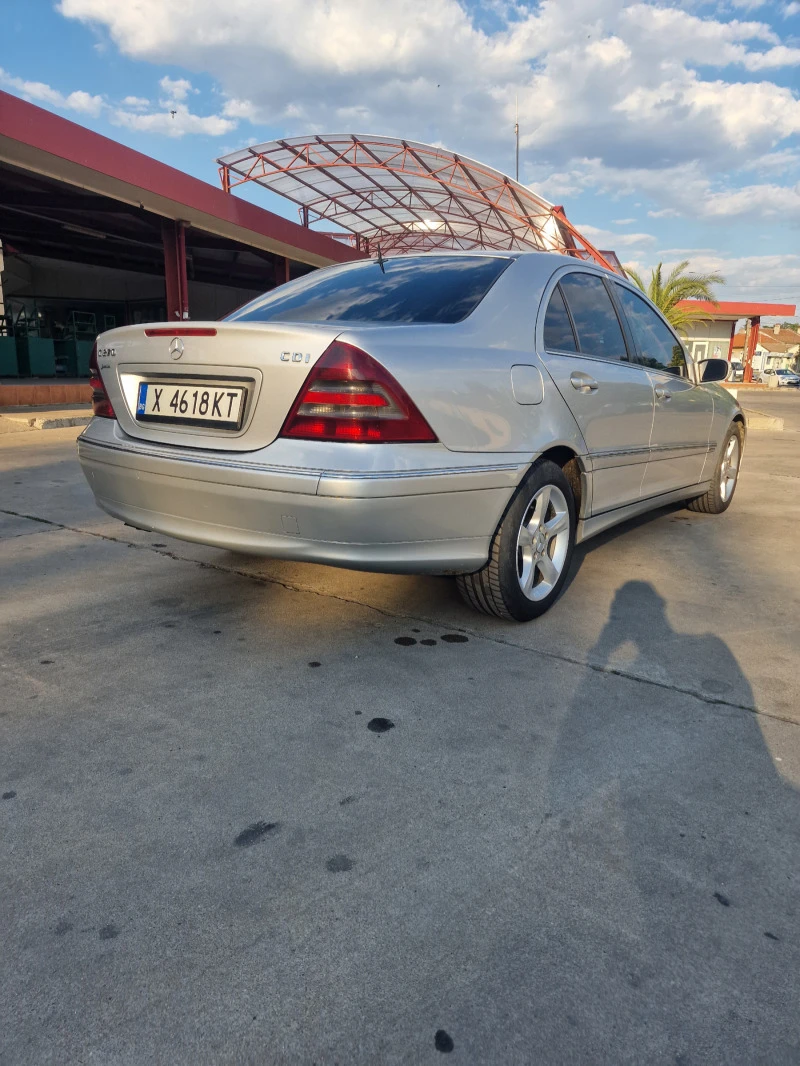 Mercedes-Benz C 270 AVANTGARDE, снимка 5 - Автомобили и джипове - 46900546