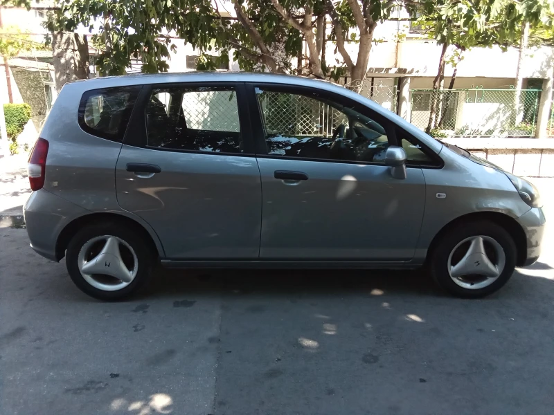 Honda Jazz 1.4i-83kc., снимка 5 - Автомобили и джипове - 47231062