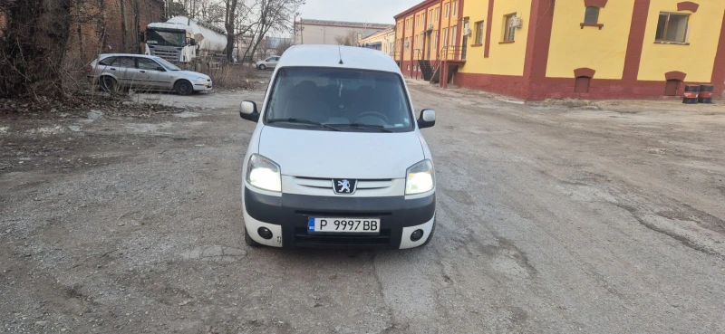 Peugeot Partner 1.6HDi 90к.с., снимка 1 - Автомобили и джипове - 49131089